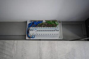24 Hours Electrician & Electrical Repair Services in Singapore | AT ...